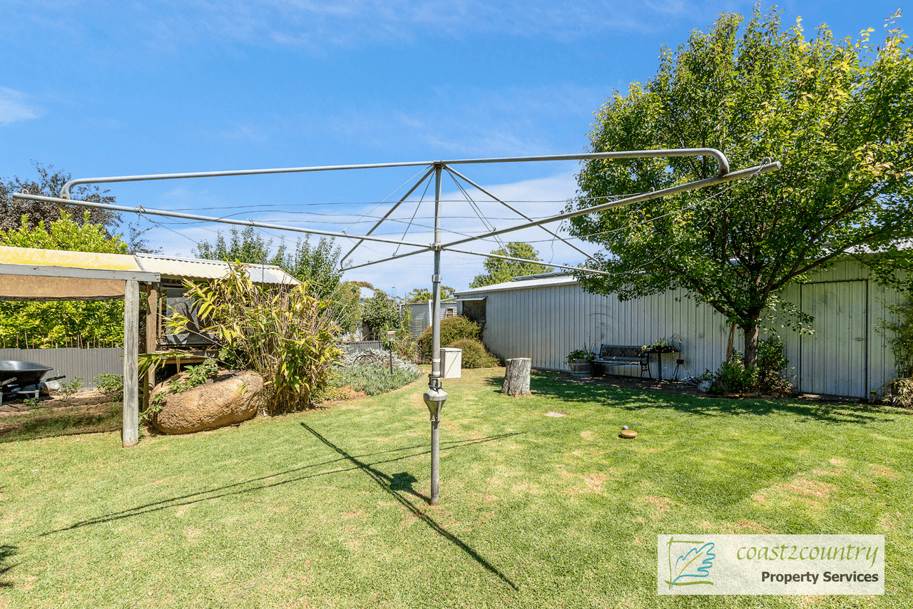 26 Railway Terrace, COONALPYN, SA 5265
