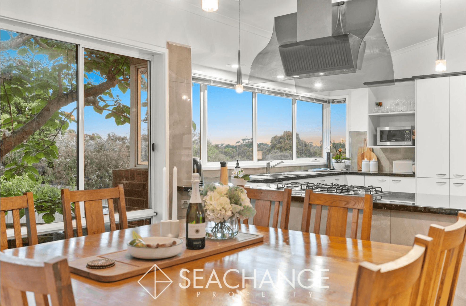 12 Jacaranda Crescent, MORNINGTON, VIC 3931