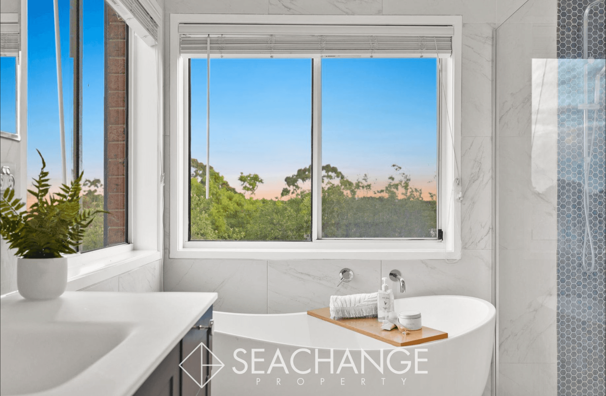 12 Jacaranda Crescent, MORNINGTON, VIC 3931