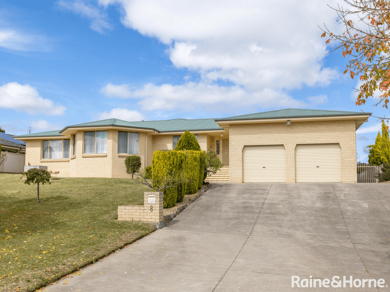 8 Maple Close, KELSO, NSW 2795