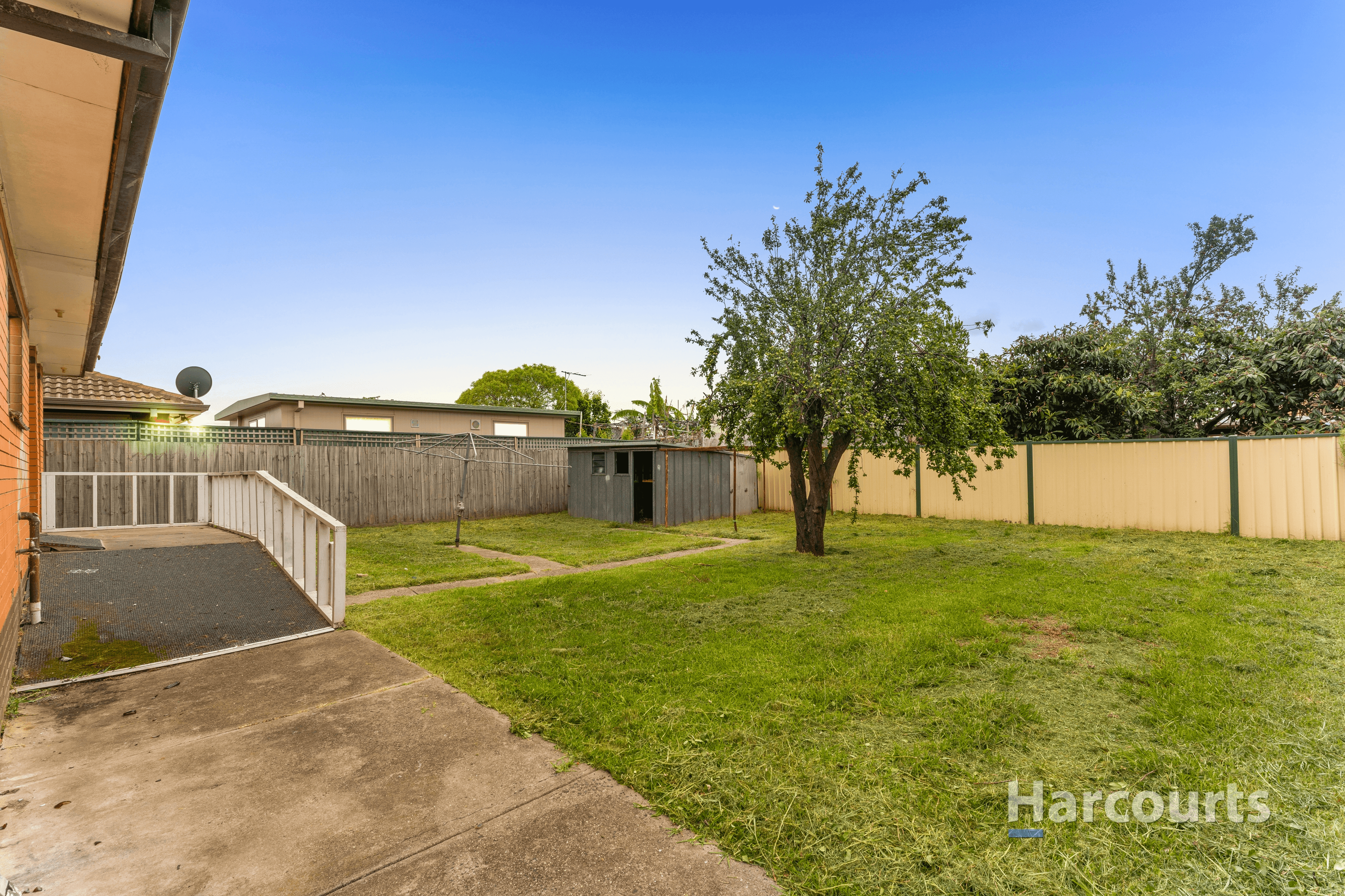 112 Tamar Drive, Deer Park, VIC 3023