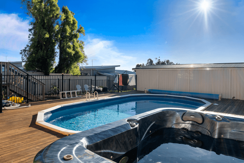 57 Robertson Road, KILLARNEY VALE, NSW 2261