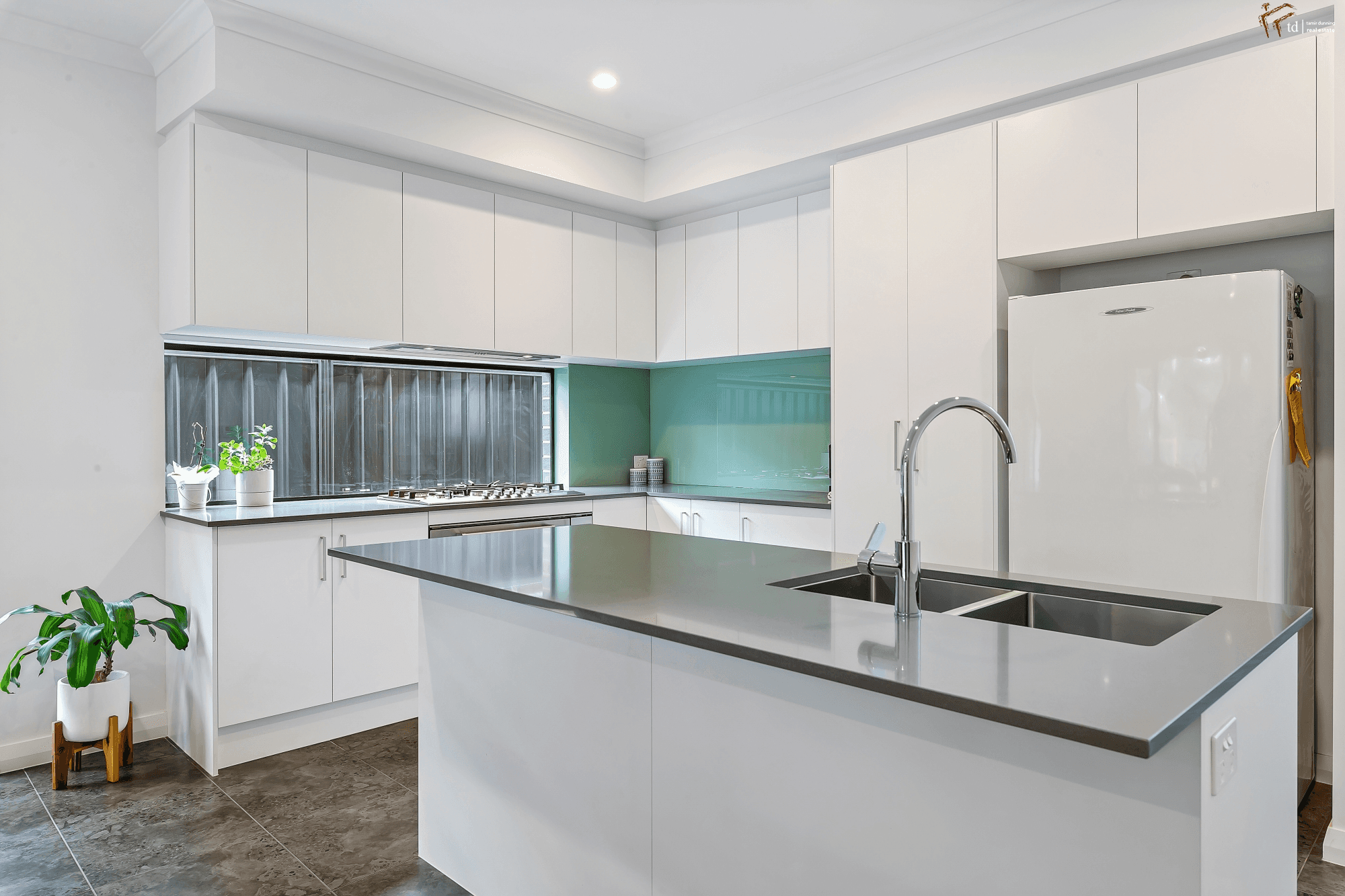 7 Quintal Avenue, MODBURY, SA 5092