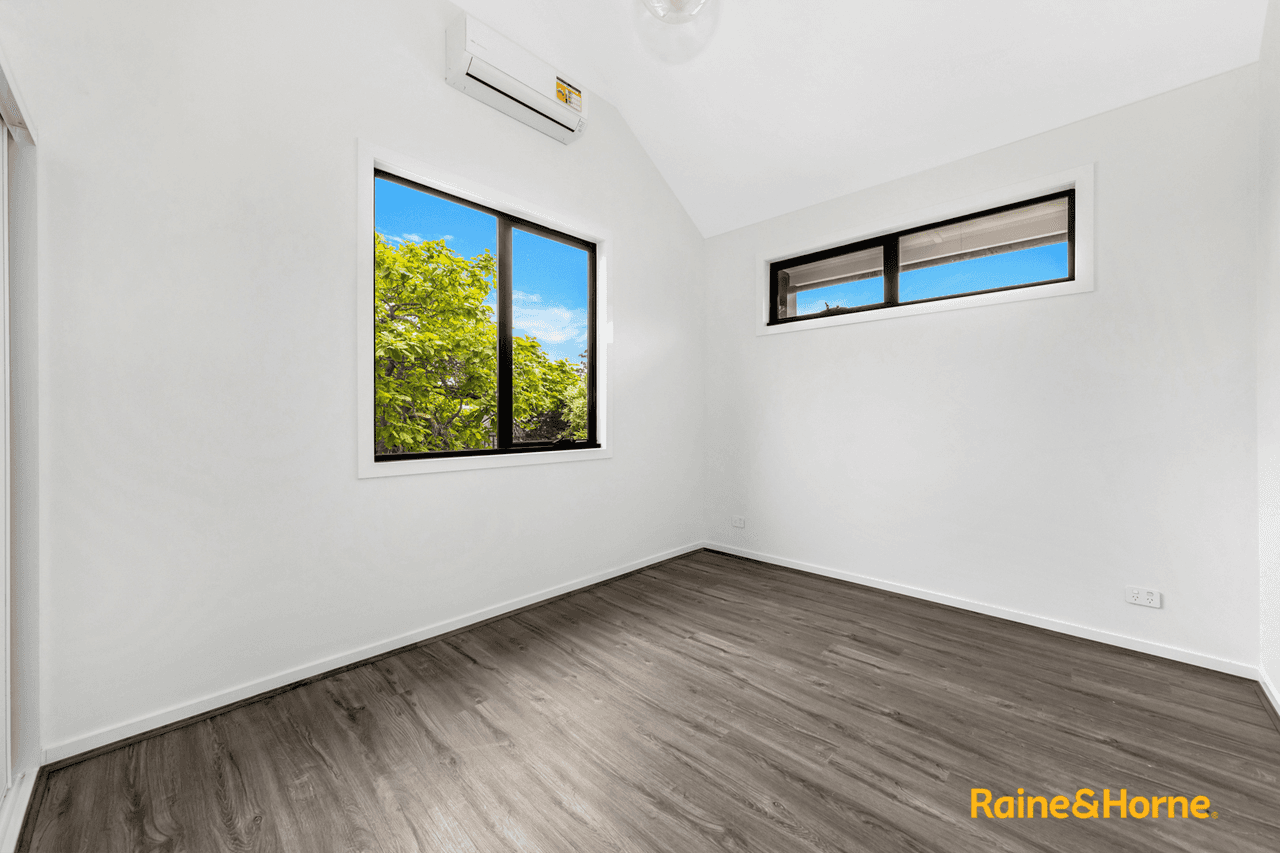 1/1 CLEARY Street, SPRINGVALE SOUTH, VIC 3172