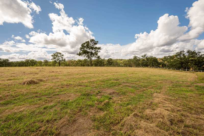 18 The Acres Way, TAHMOOR, NSW 2573