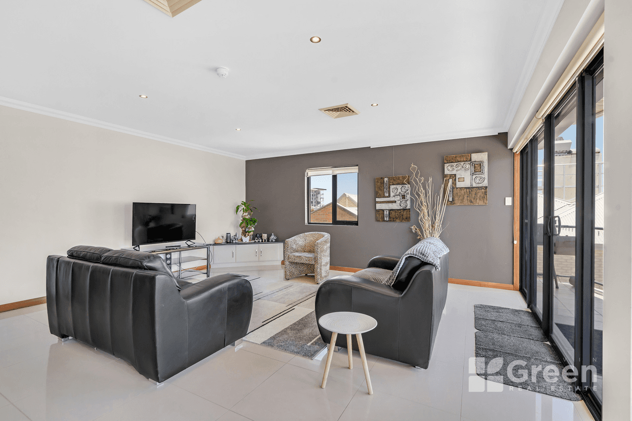 8/59 Rockingham Beach Road, Rockingham, WA 6168