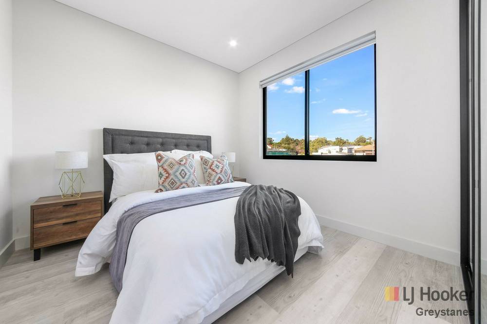 77 Sandra Street, WOODPARK, NSW 2164