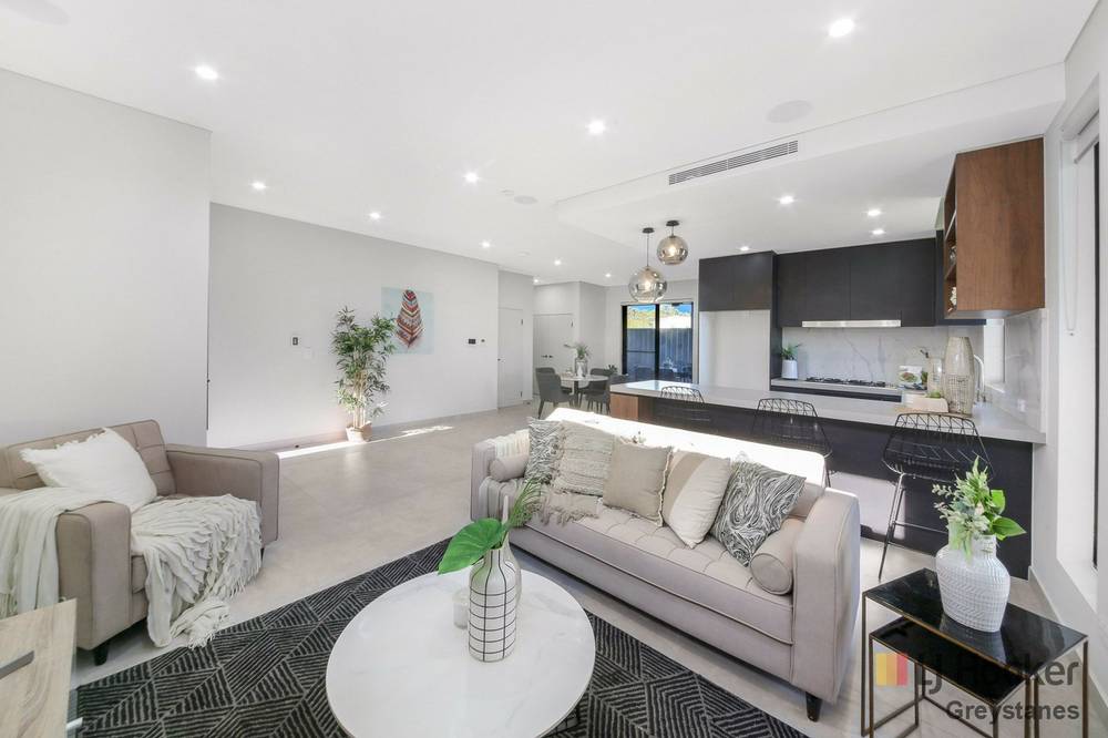 77 Sandra Street, WOODPARK, NSW 2164