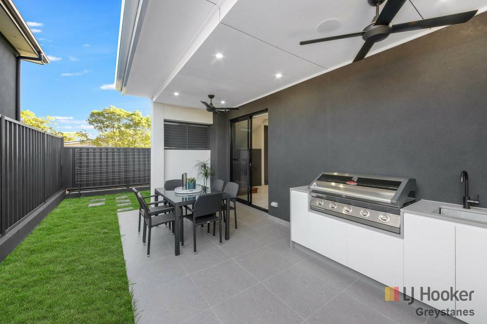 77 Sandra Street, WOODPARK, NSW 2164