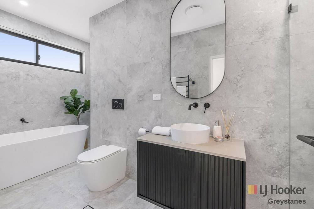 77 Sandra Street, WOODPARK, NSW 2164