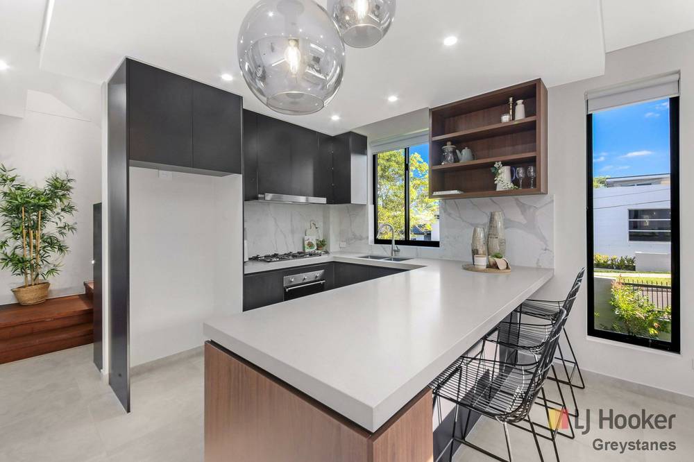 77 Sandra Street, WOODPARK, NSW 2164