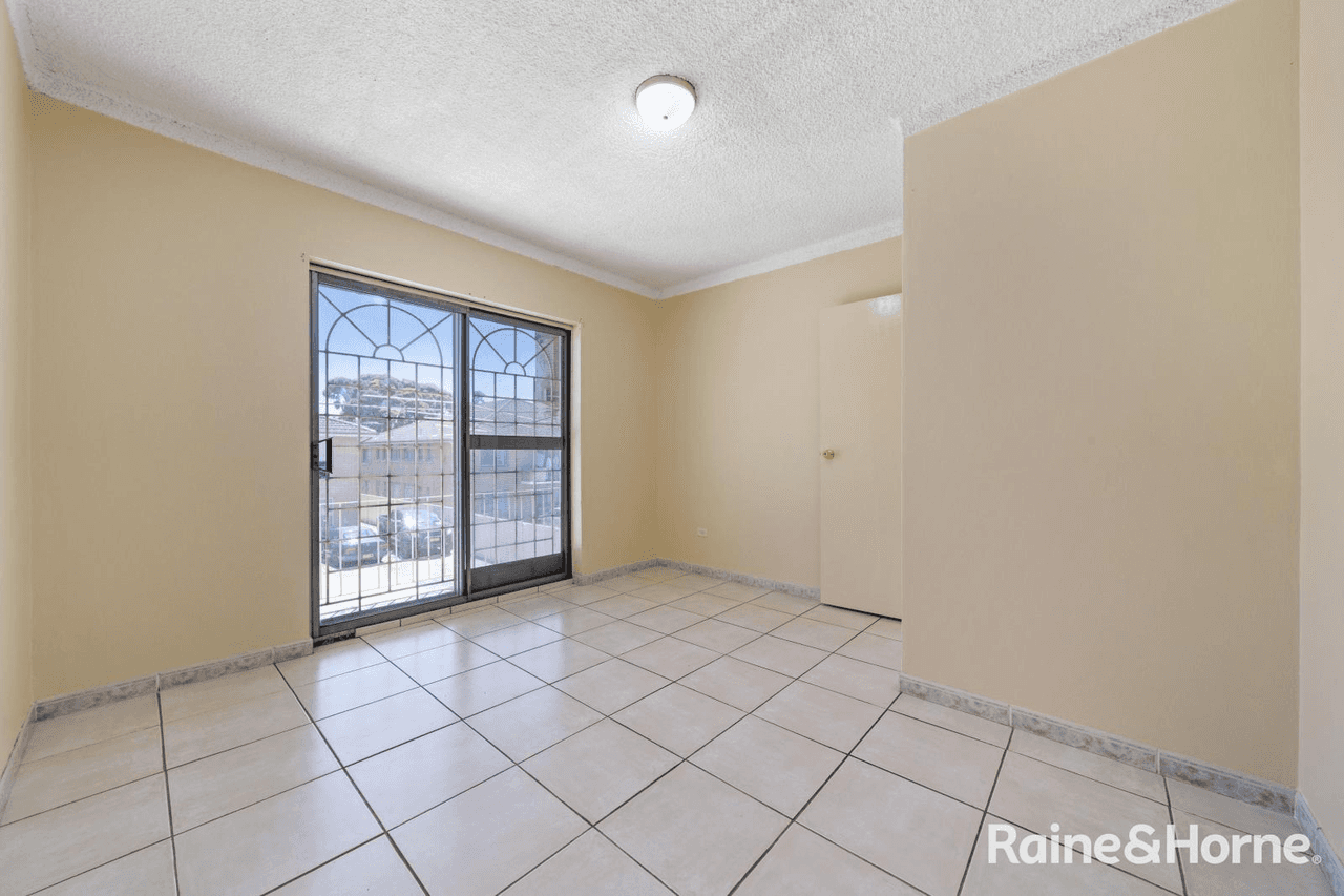 8/61C Mcburney Road, CABRAMATTA, NSW 2166