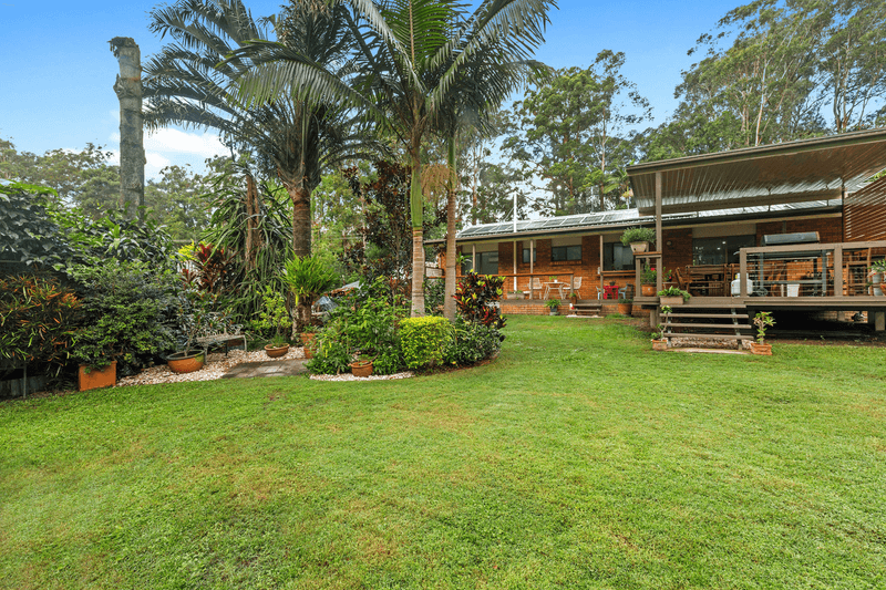 2705 Old Gympie Rd, Beerwah, QLD 4519