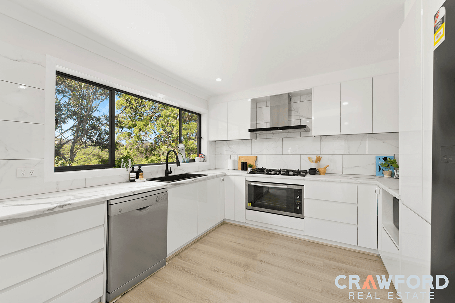 327 McCaffrey Drive, Rankin Park, NSW 2287