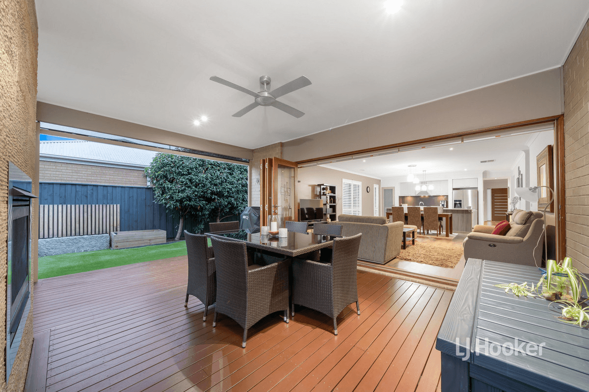 13 Reflections Boulevard, TARNEIT, VIC 3029