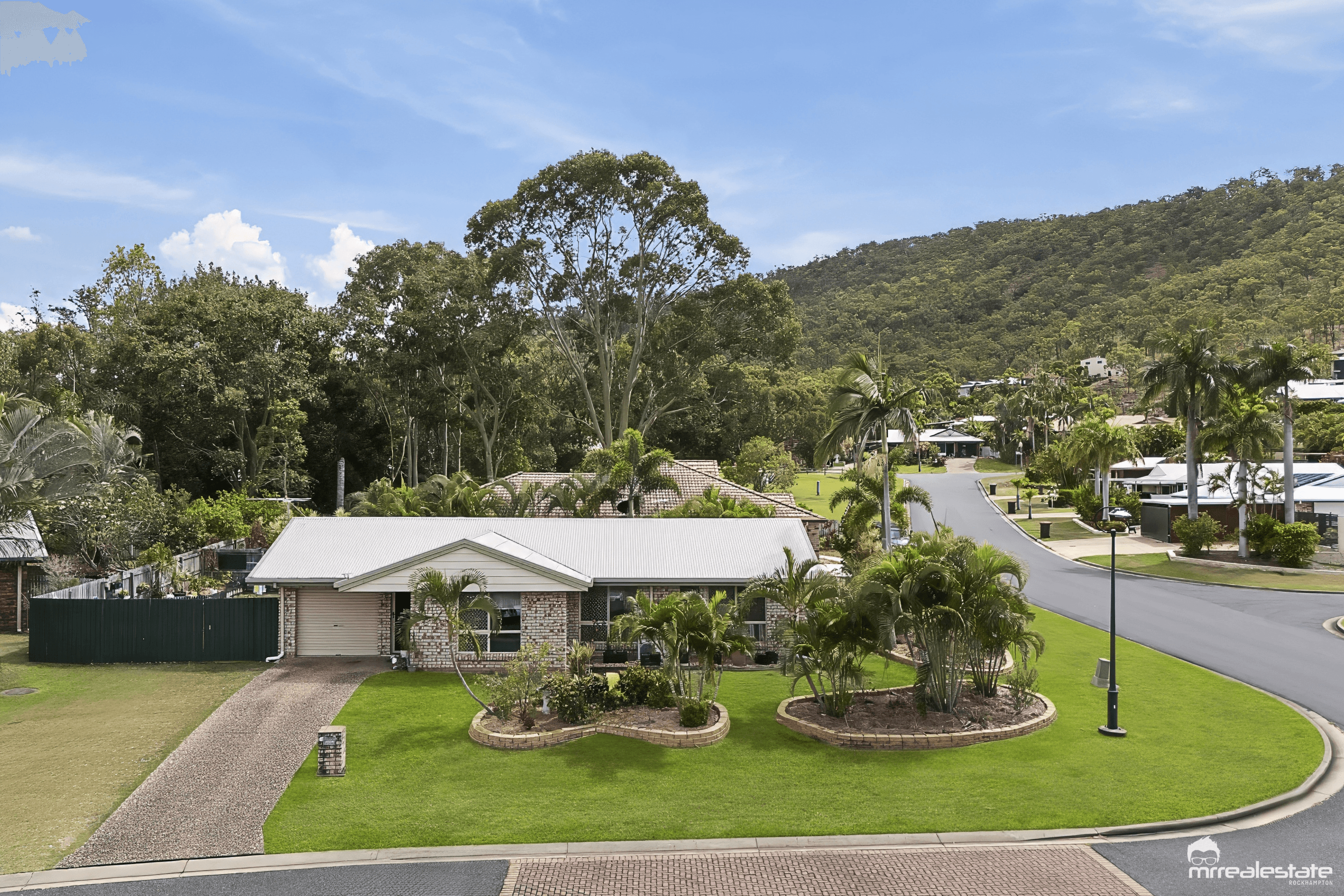 2 Brigalow Avenue, Norman Gardens, QLD 4701