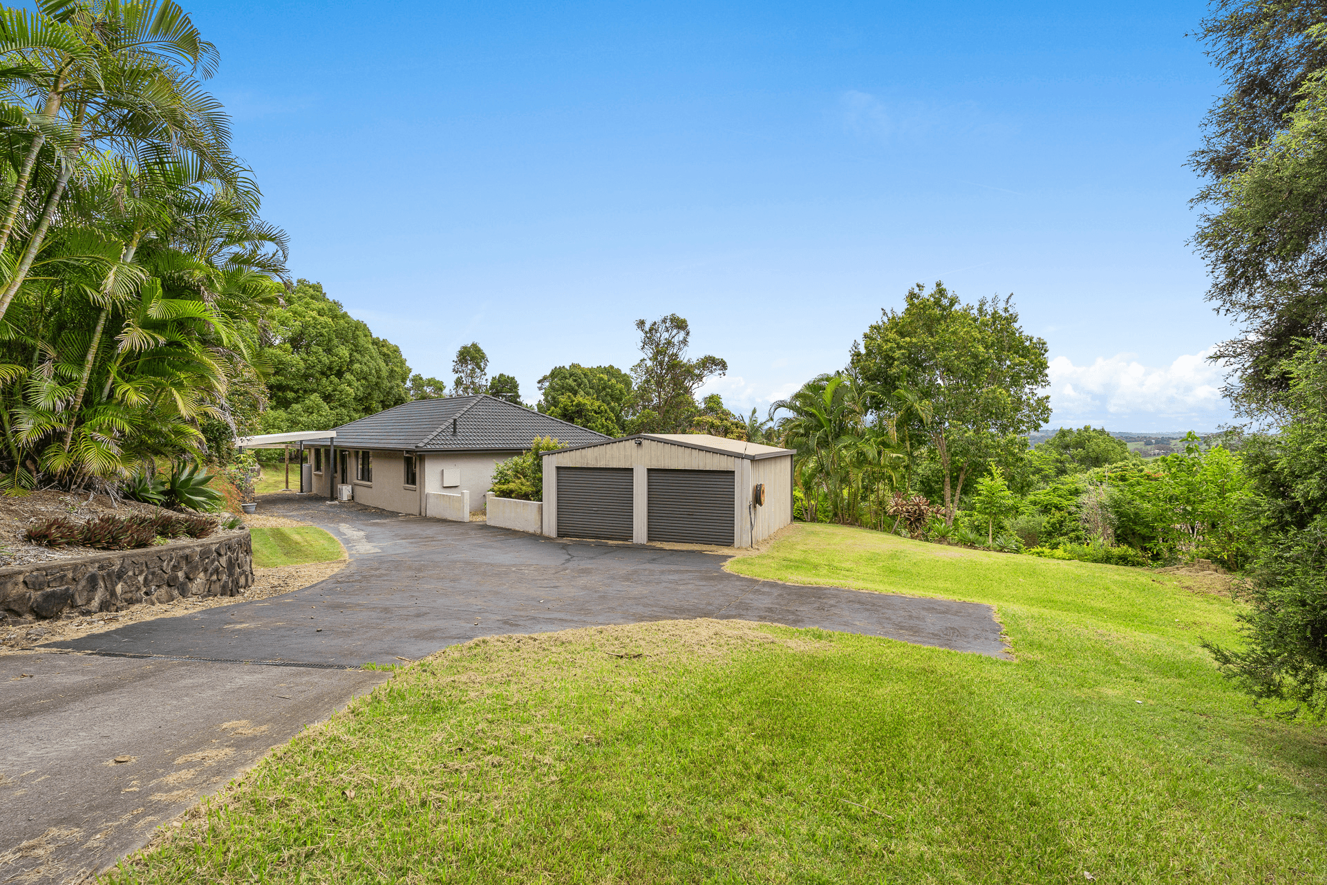 42 Whispering Valley Drive, Richmond Hill, NSW 2480