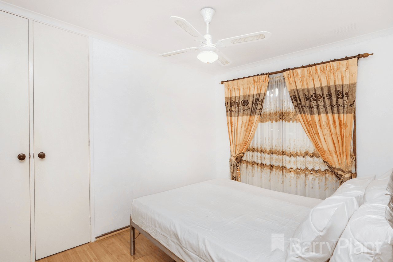 41 Cassandra Drive, Gladstone Park, VIC 3043