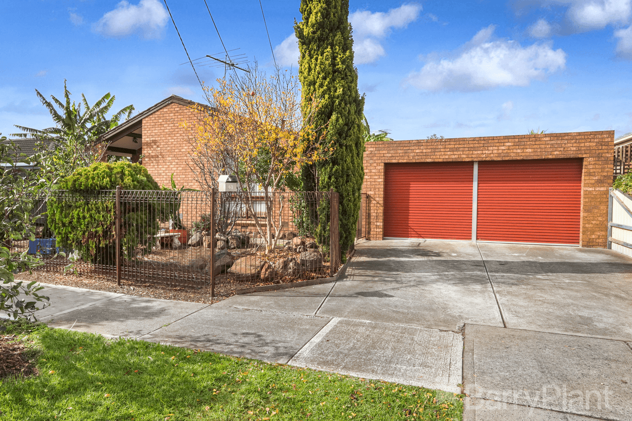 41 Cassandra Drive, Gladstone Park, VIC 3043