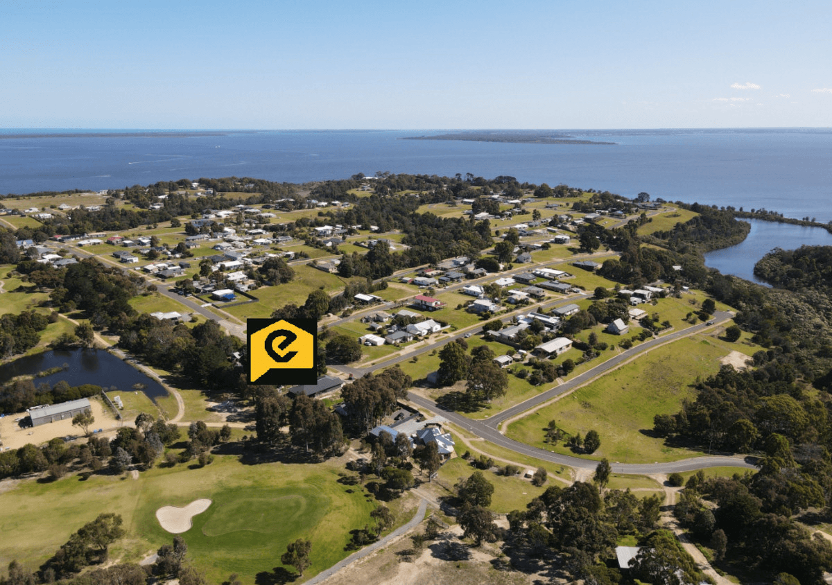 17 Broadlands Road, Metung, VIC 3904
