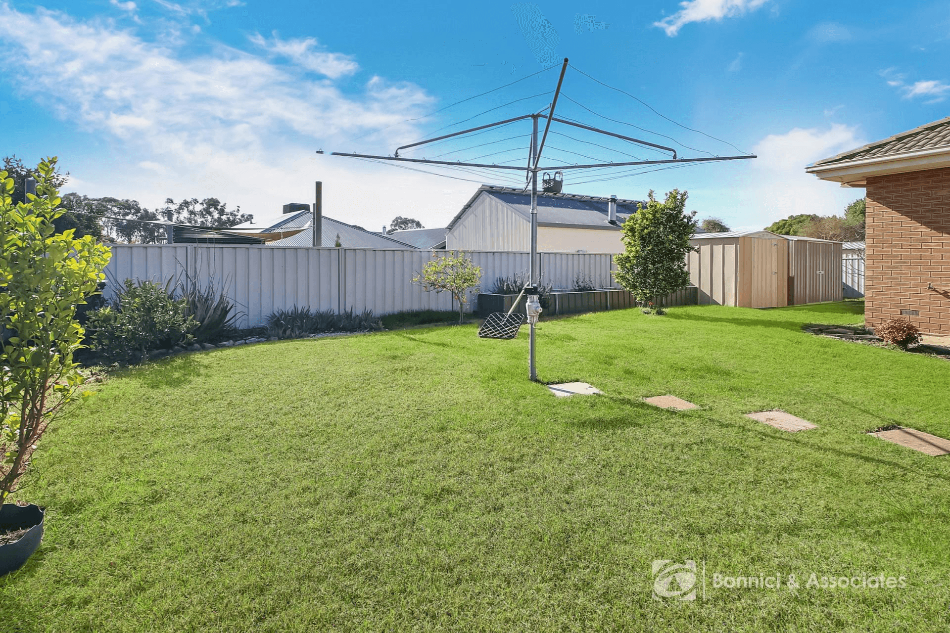 8 Elmslie Circuit, West Wodonga, VIC 3690