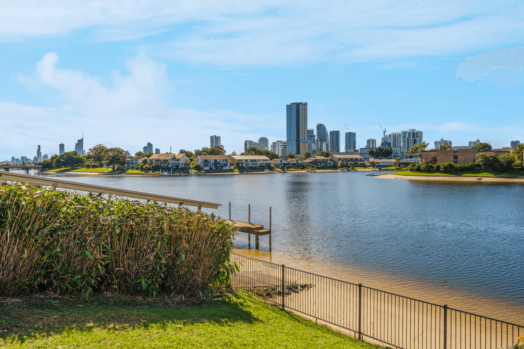 2/34 Sailaway Street, Mermaid Waters, QLD 4218