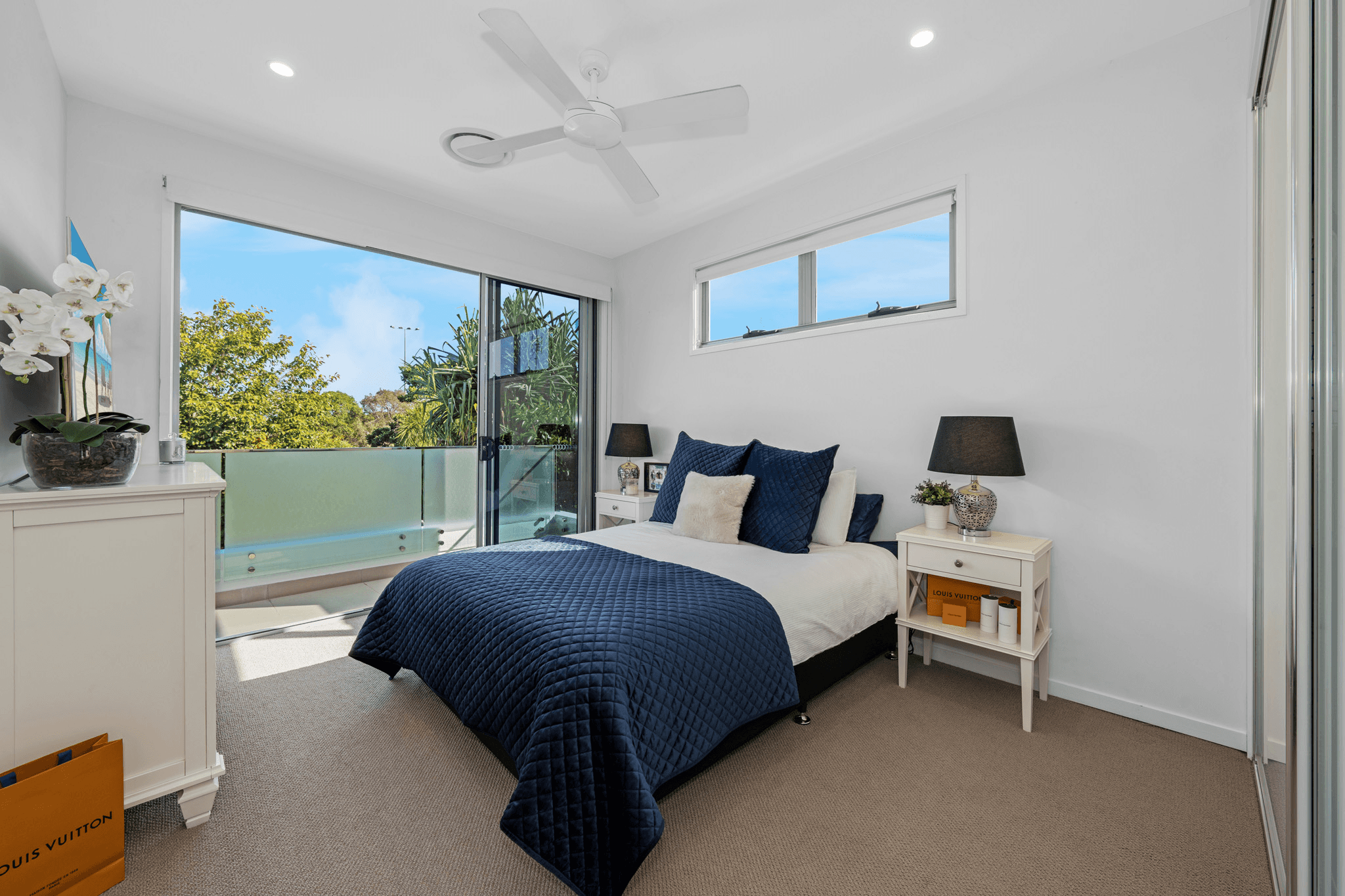 2/34 Sailaway Street, Mermaid Waters, QLD 4218