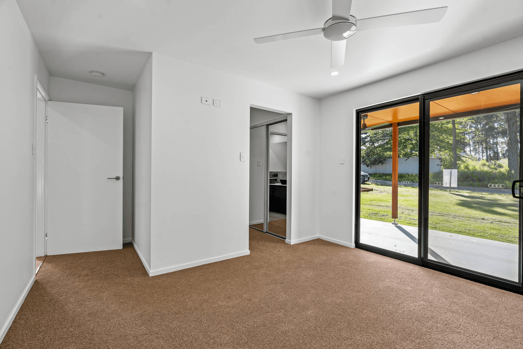 3 Crocus Street, RUSSELL ISLAND, QLD 4184