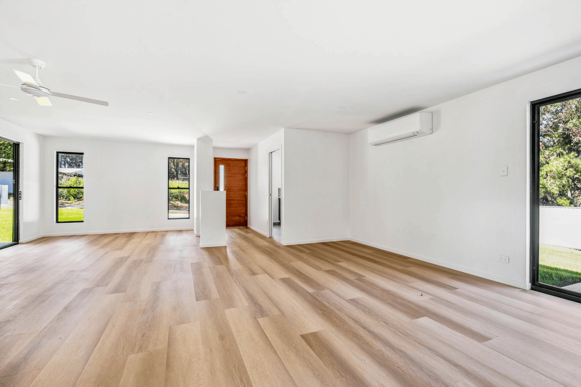 3 Crocus Street, RUSSELL ISLAND, QLD 4184