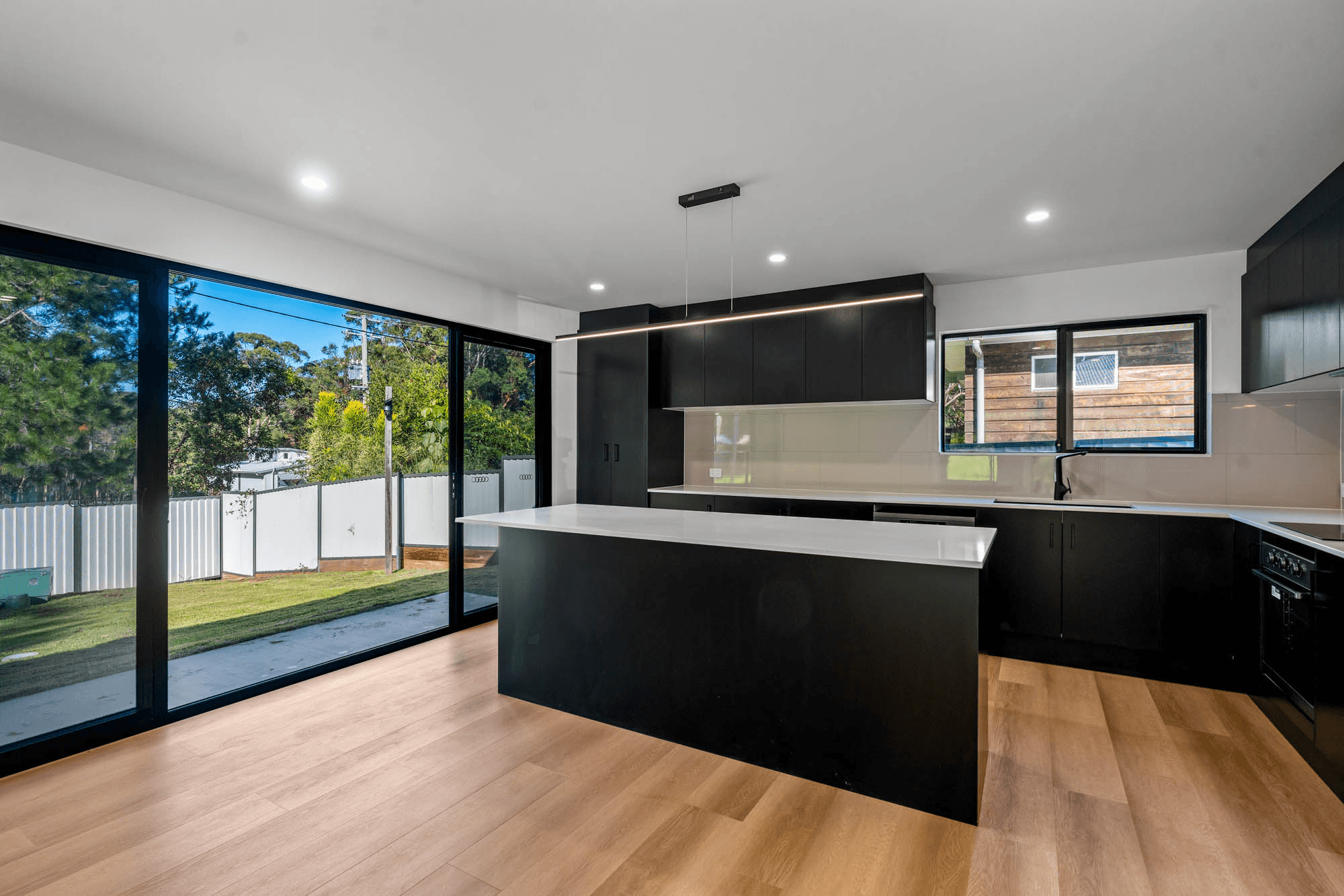 3 Crocus Street, RUSSELL ISLAND, QLD 4184