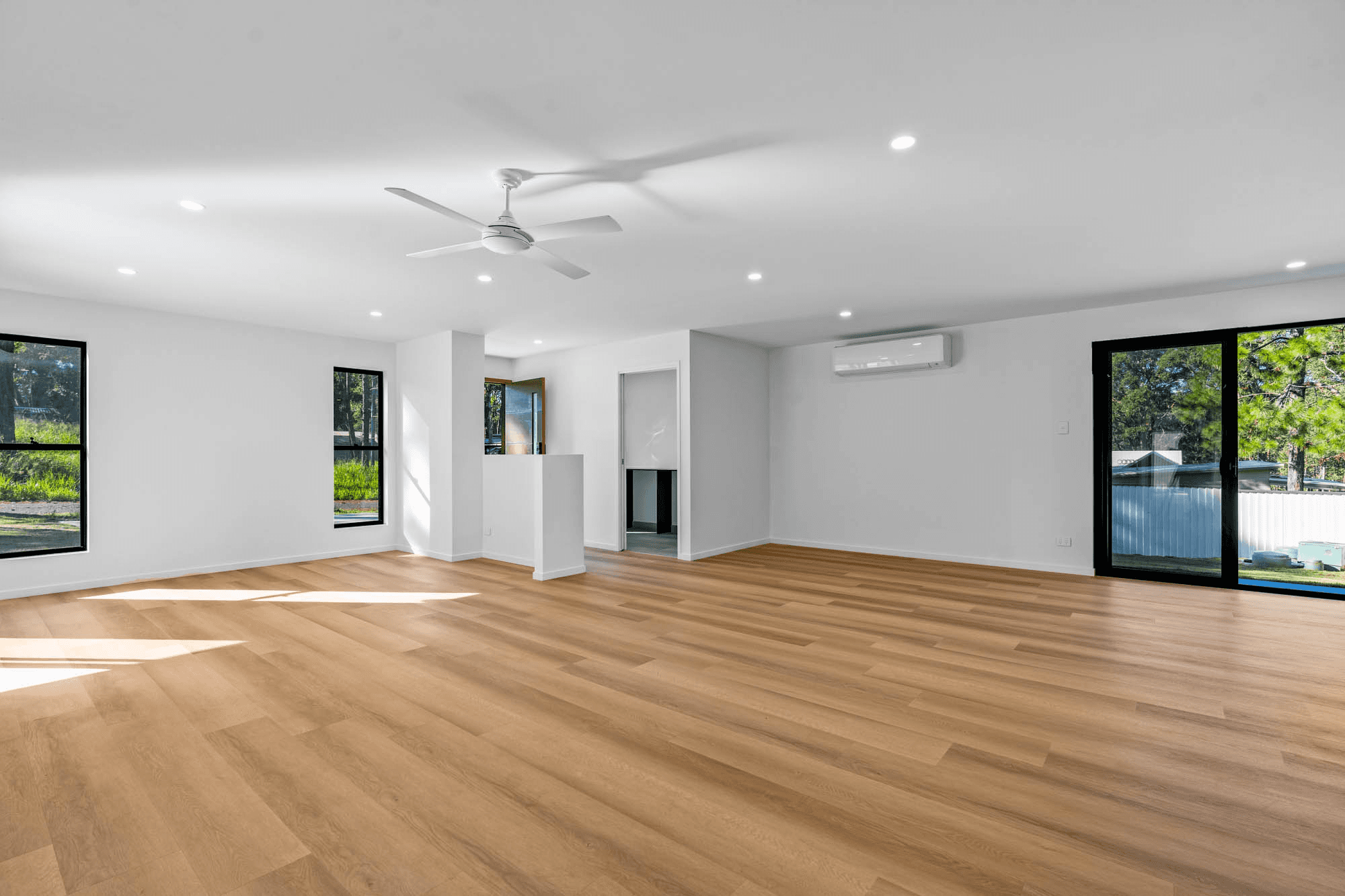 3 Crocus Street, RUSSELL ISLAND, QLD 4184