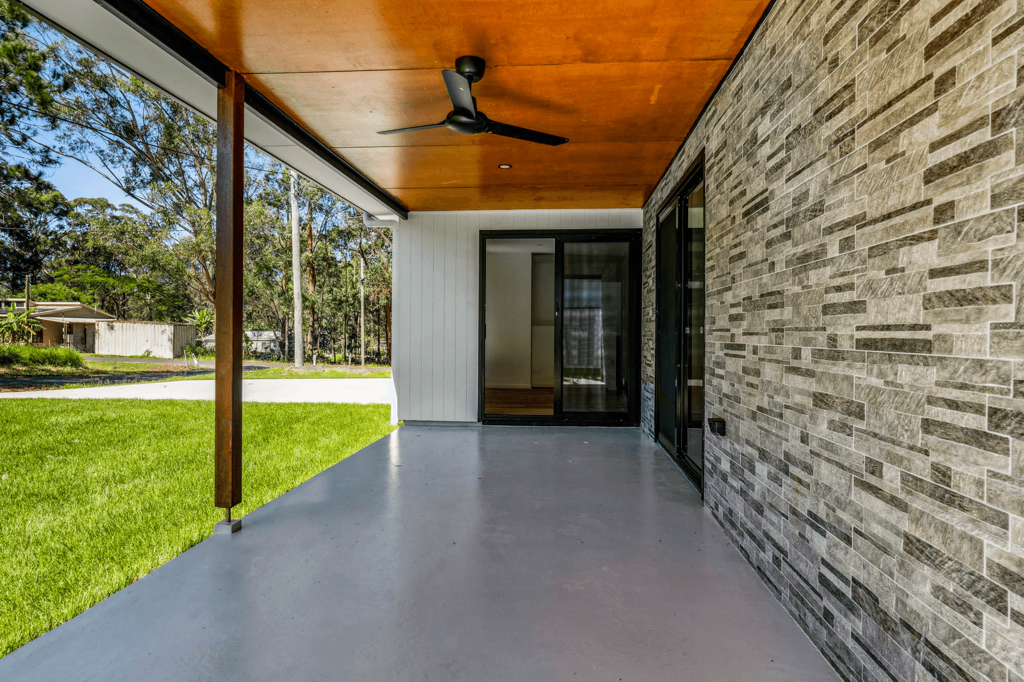 3 Crocus Street, RUSSELL ISLAND, QLD 4184