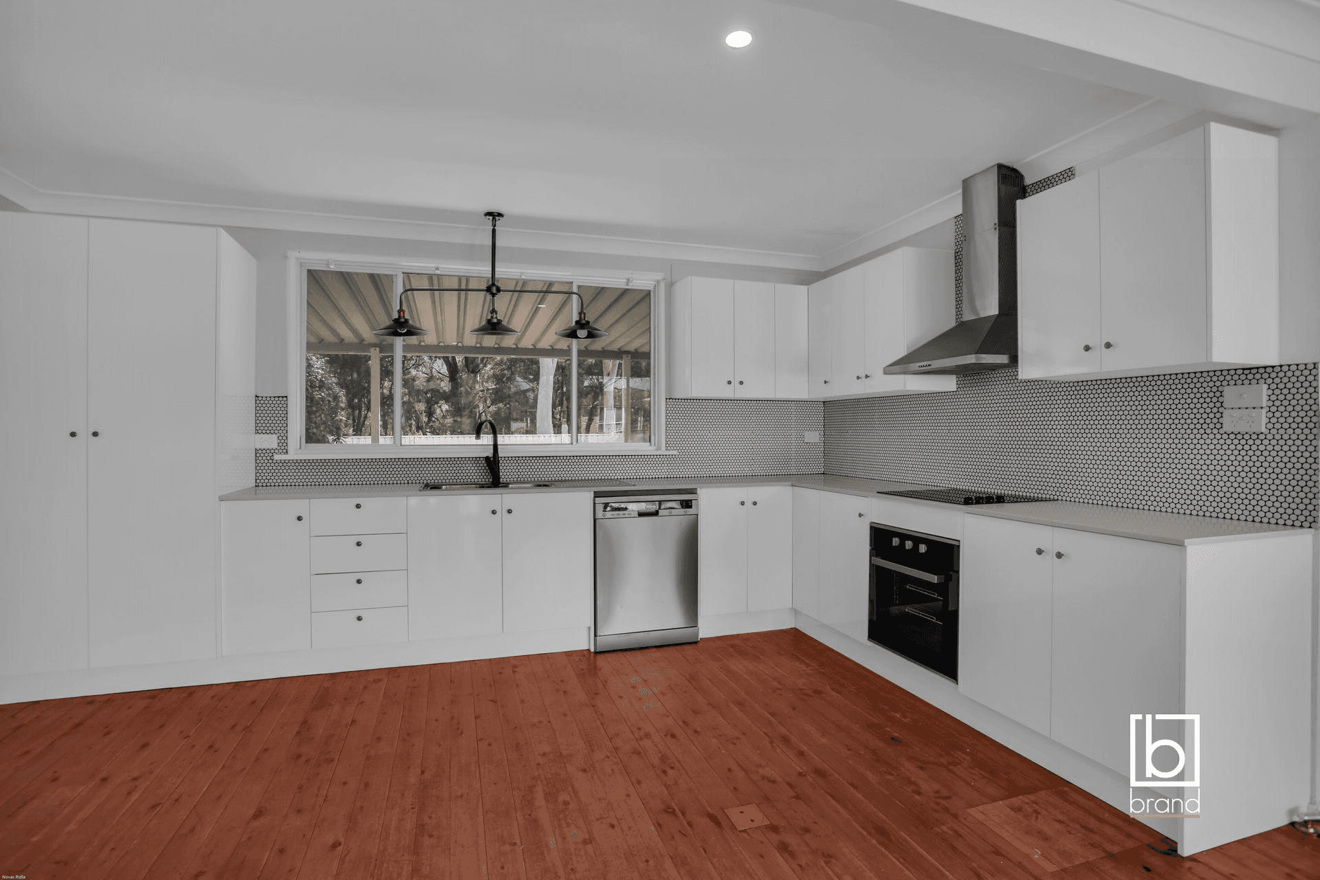 134 Birdwood Drive, BLUE HAVEN, NSW 2262