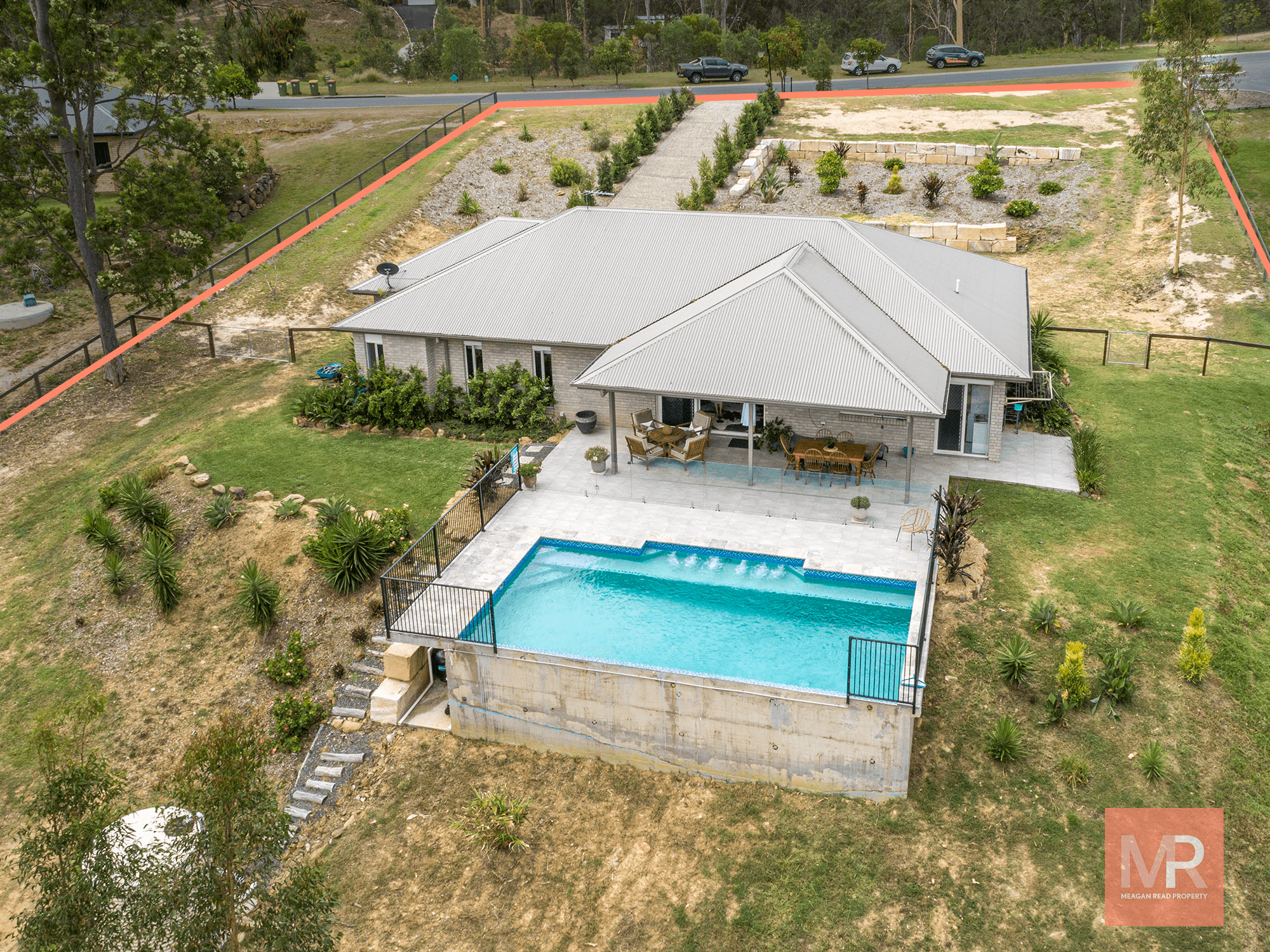 221 William Humphreys Drive, MUNDOOLUN, QLD 4285