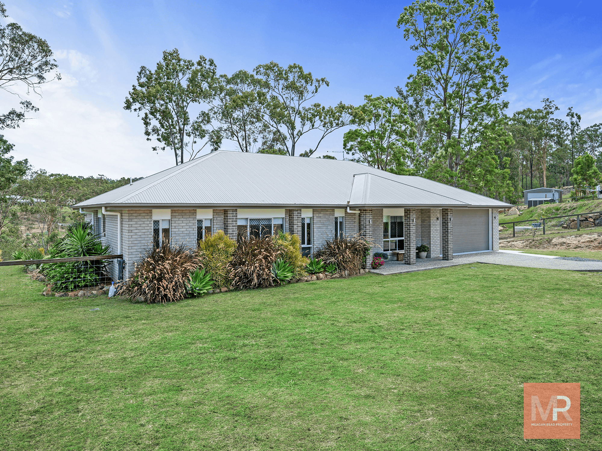 221 William Humphreys Drive, MUNDOOLUN, QLD 4285