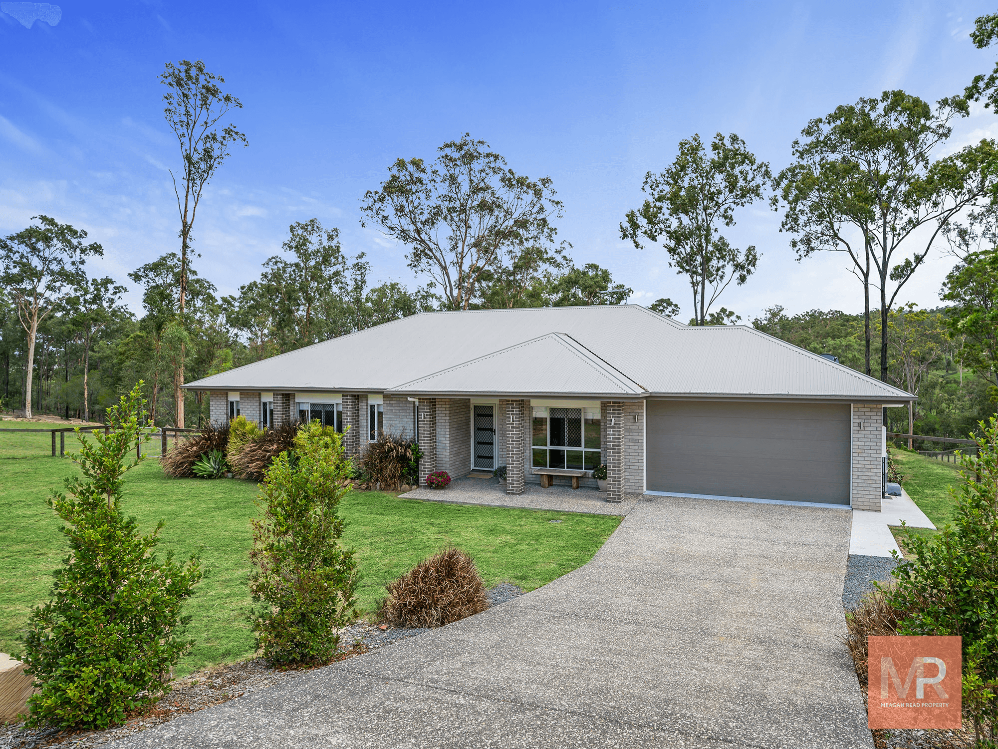 221 William Humphreys Drive, MUNDOOLUN, QLD 4285