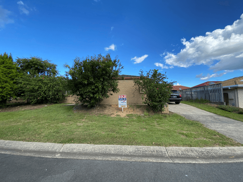 5 Nolan Place, CALAMVALE, QLD 4116