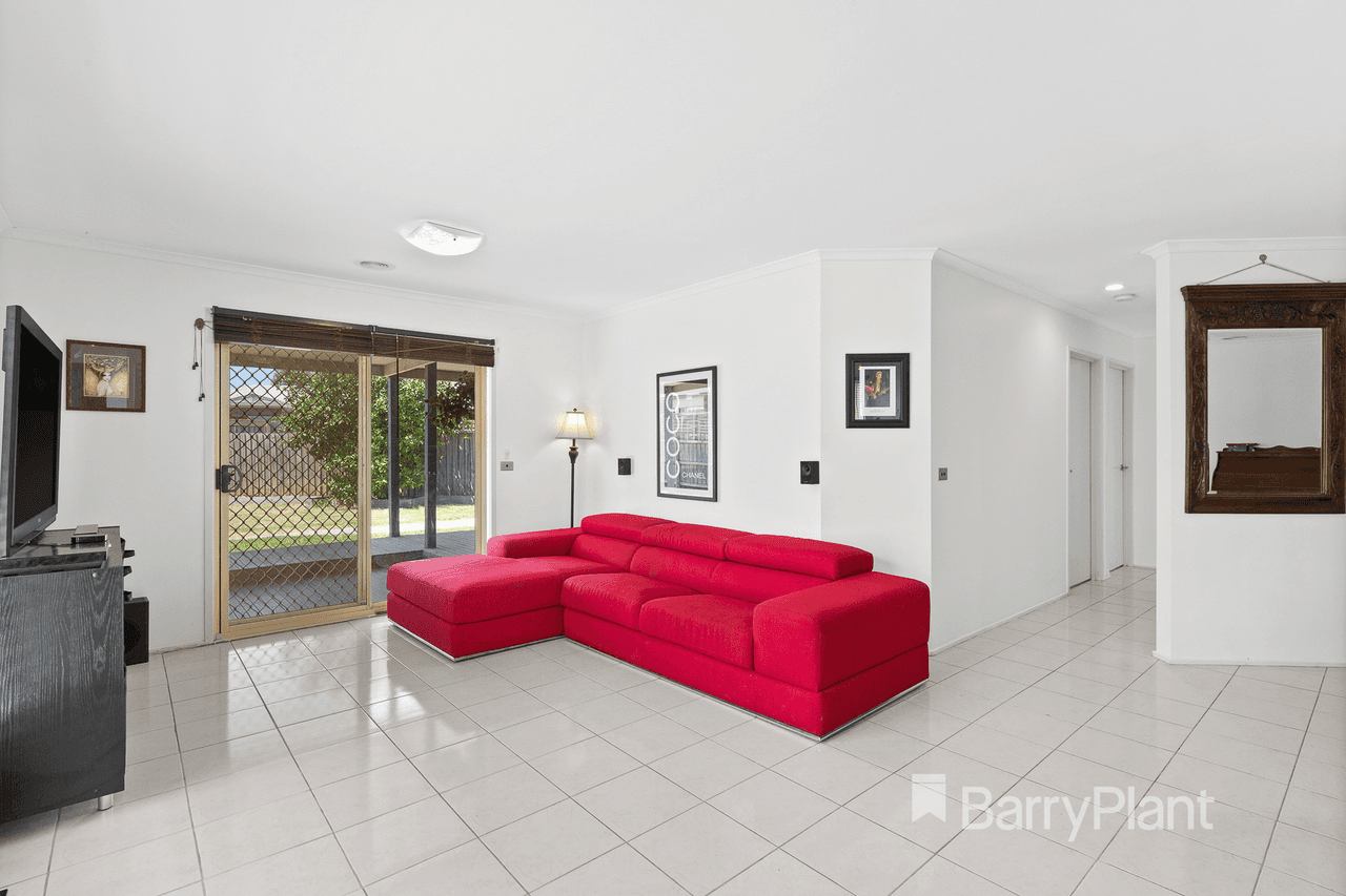 8 Bemm Court, Werribee, VIC 3030