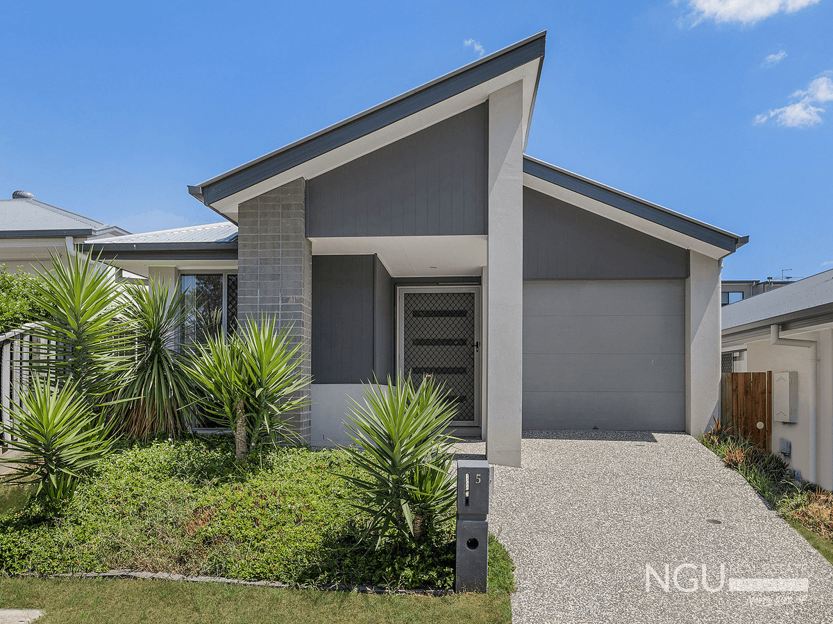 5 Springbrook Street, South Ripley, QLD 4306