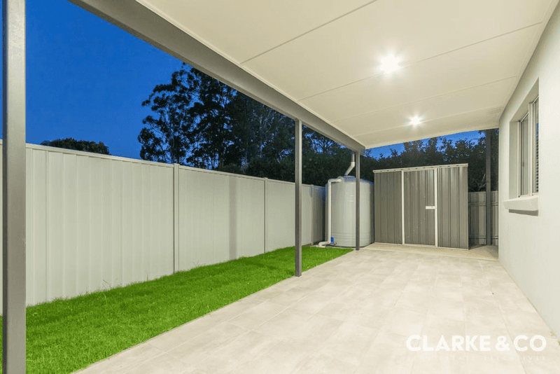 9 Nichols Avenue, BEERWAH, QLD 4519