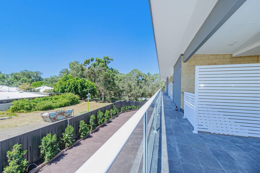 4/16 Frederic Street, Midland, WA 6056