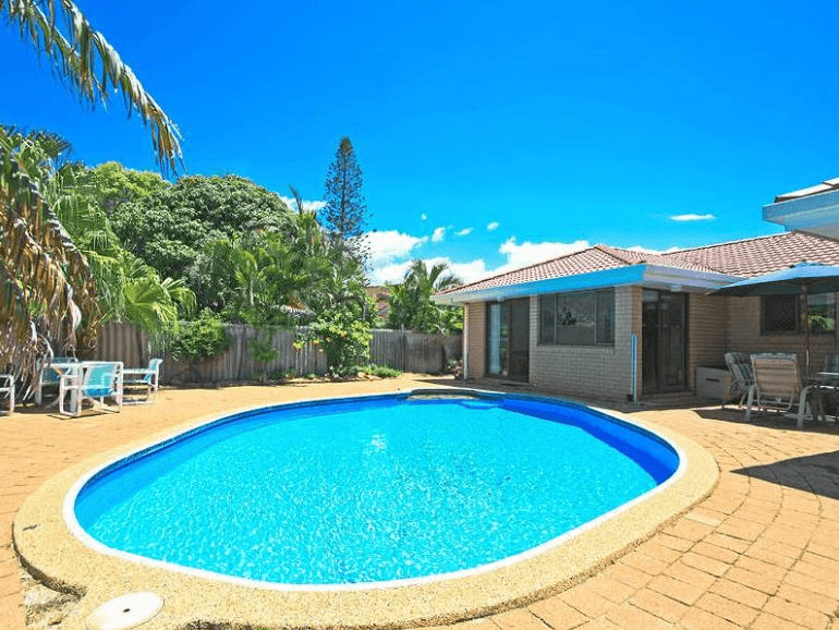 10 Spoonbill Court, BURLEIGH WATERS, QLD 4220
