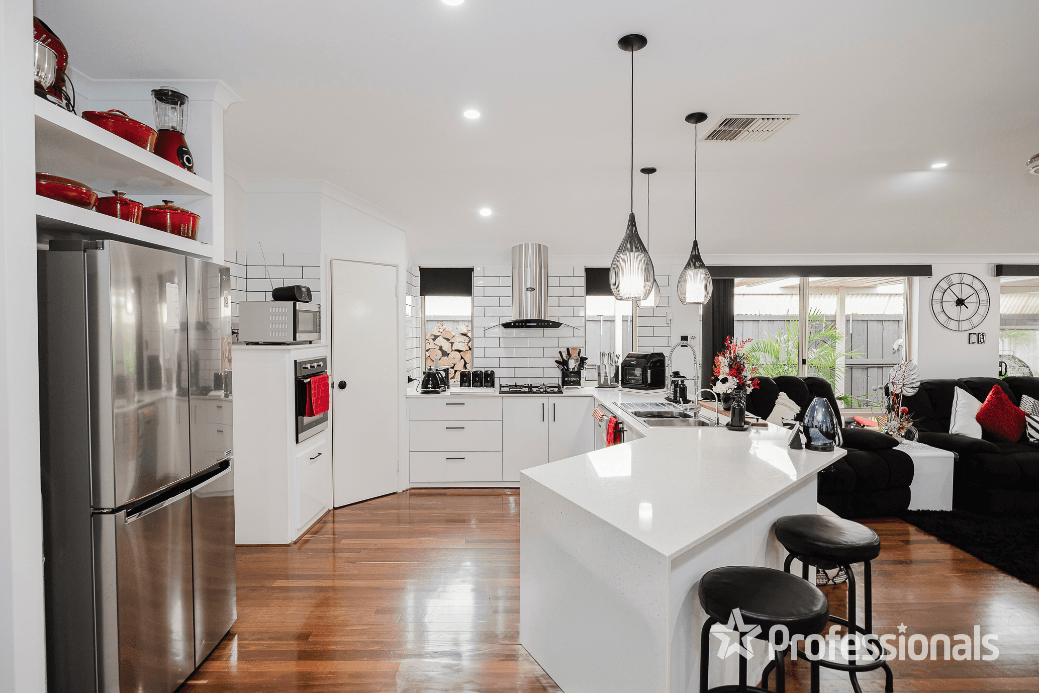 32 Millstream Grove, ELLENBROOK, WA 6069