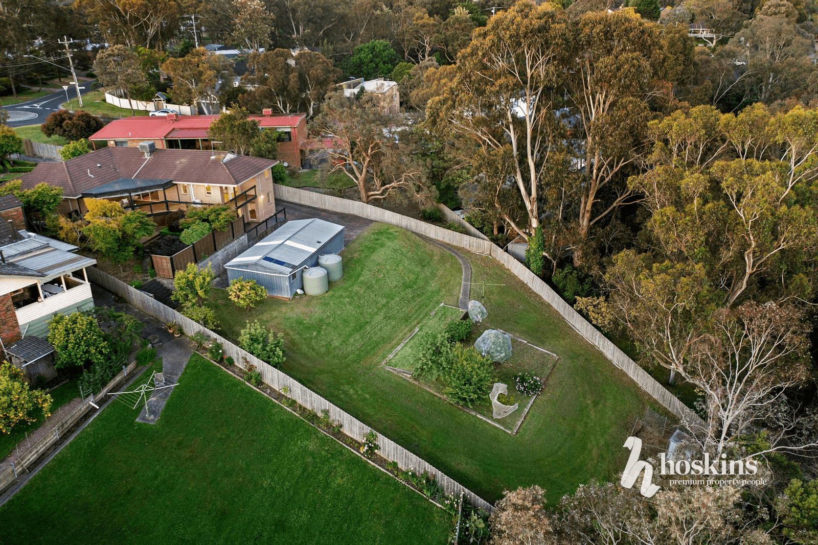 9 Landau Drive, Warranwood, VIC 3134