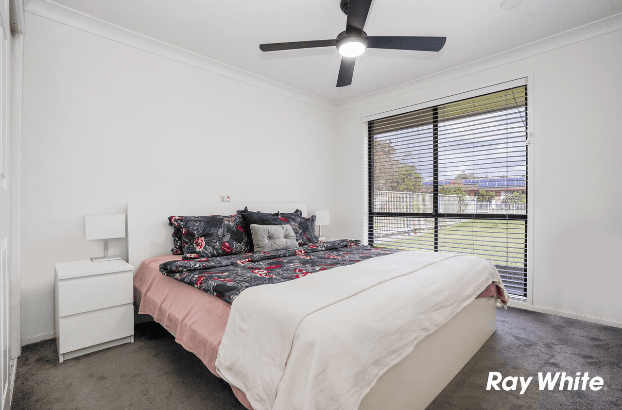 4 Selma Place, OAKHURST, NSW 2761