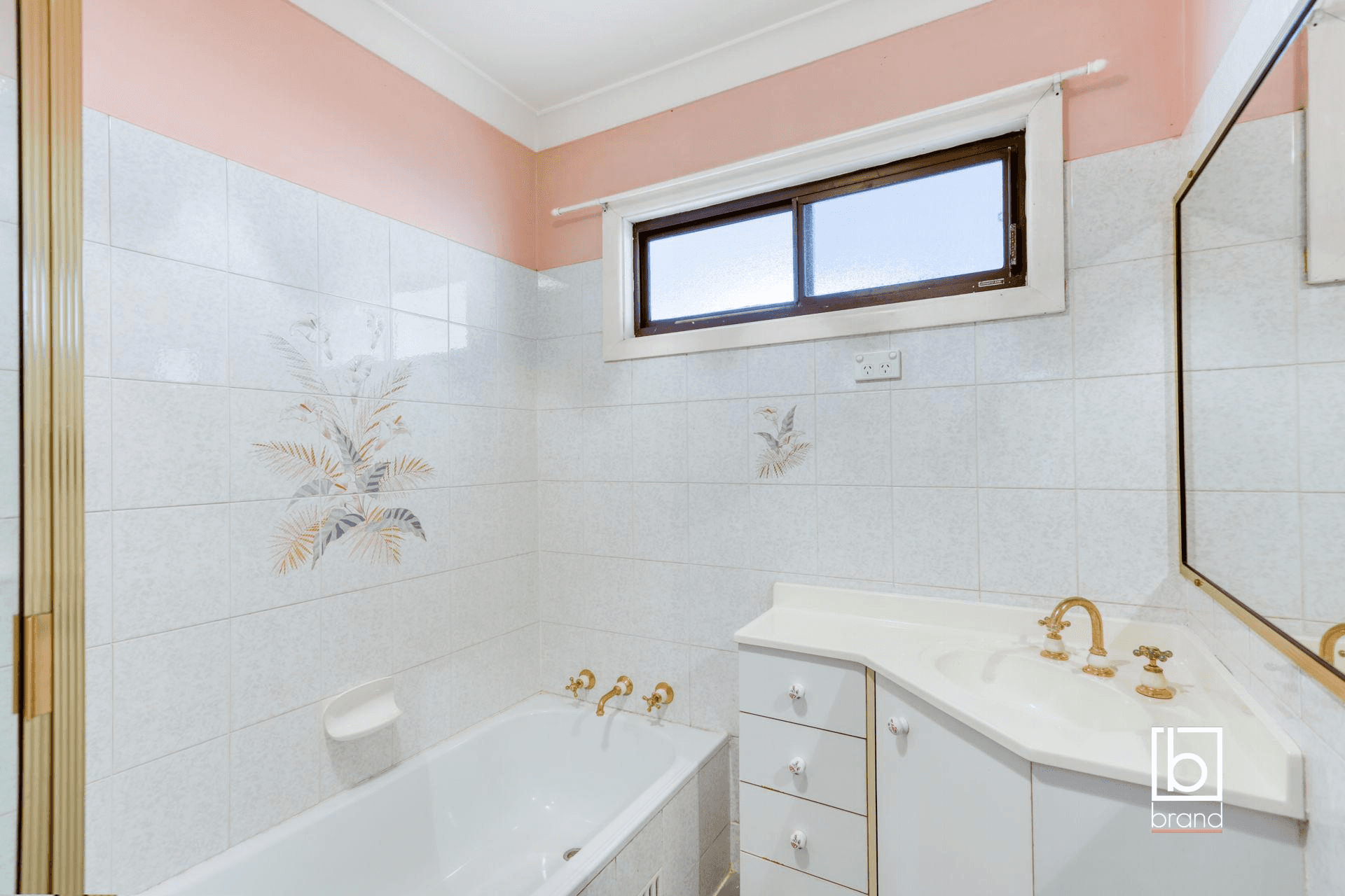 14 Bundilla Parade, BERKELEY VALE, NSW 2261