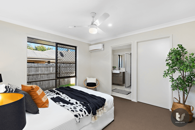 1/255 Colburn Avenue, Victoria Point, QLD 4165