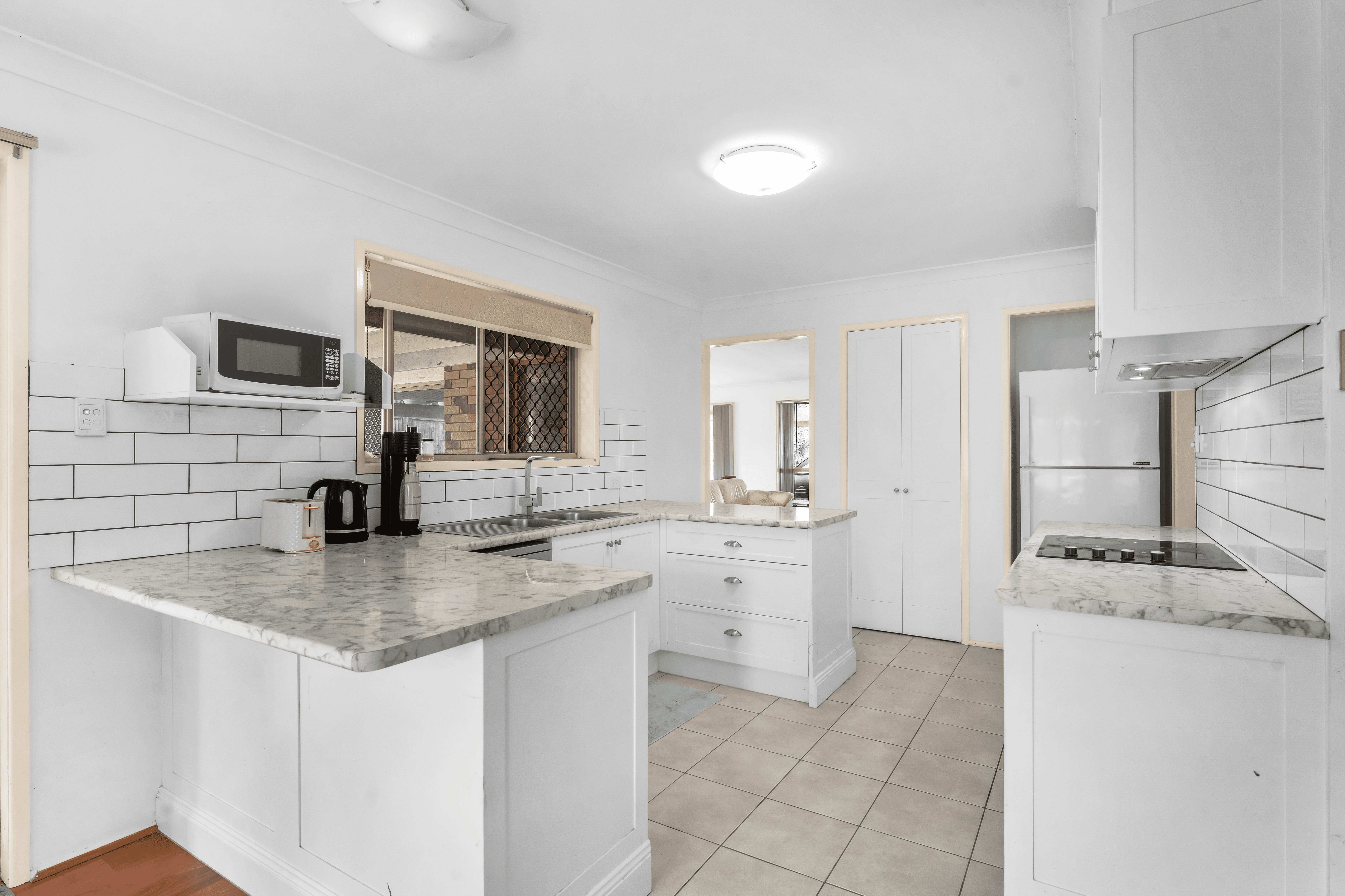 100 Riverhills Road, Middle Park, QLD 4074