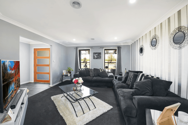 1 Hillcrest Avenue, BOWENFELS, NSW 2790