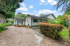 1 Kings Road, Moss Vale, NSW 2577